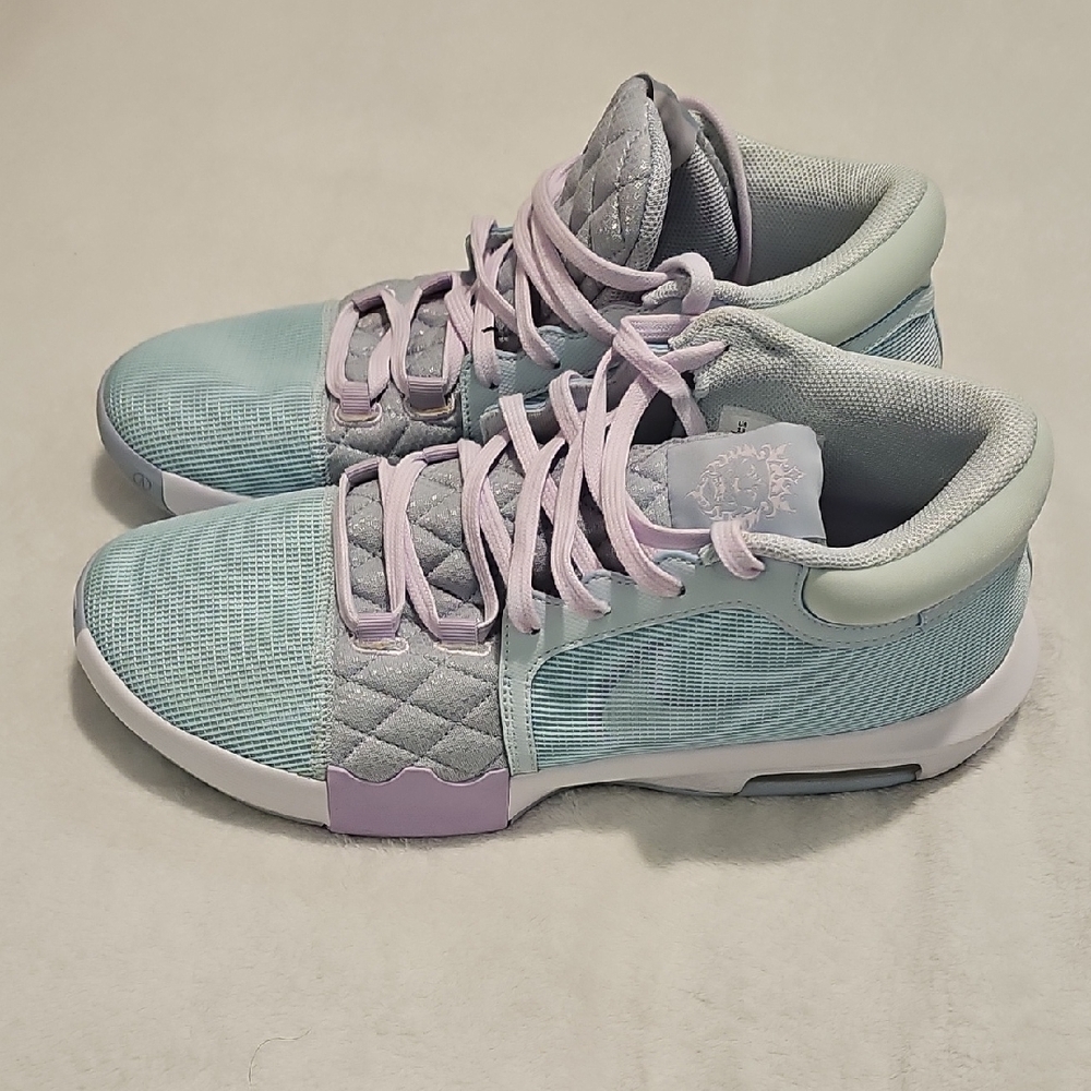 Nike LeBron Witness 8 Glacier Blue And Lilac Mens Size 13
